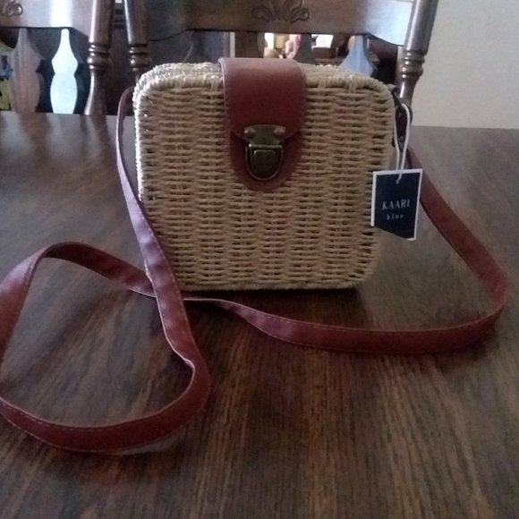 Shoulder Straw Purse by KAARI blue - Picture 1 of 4